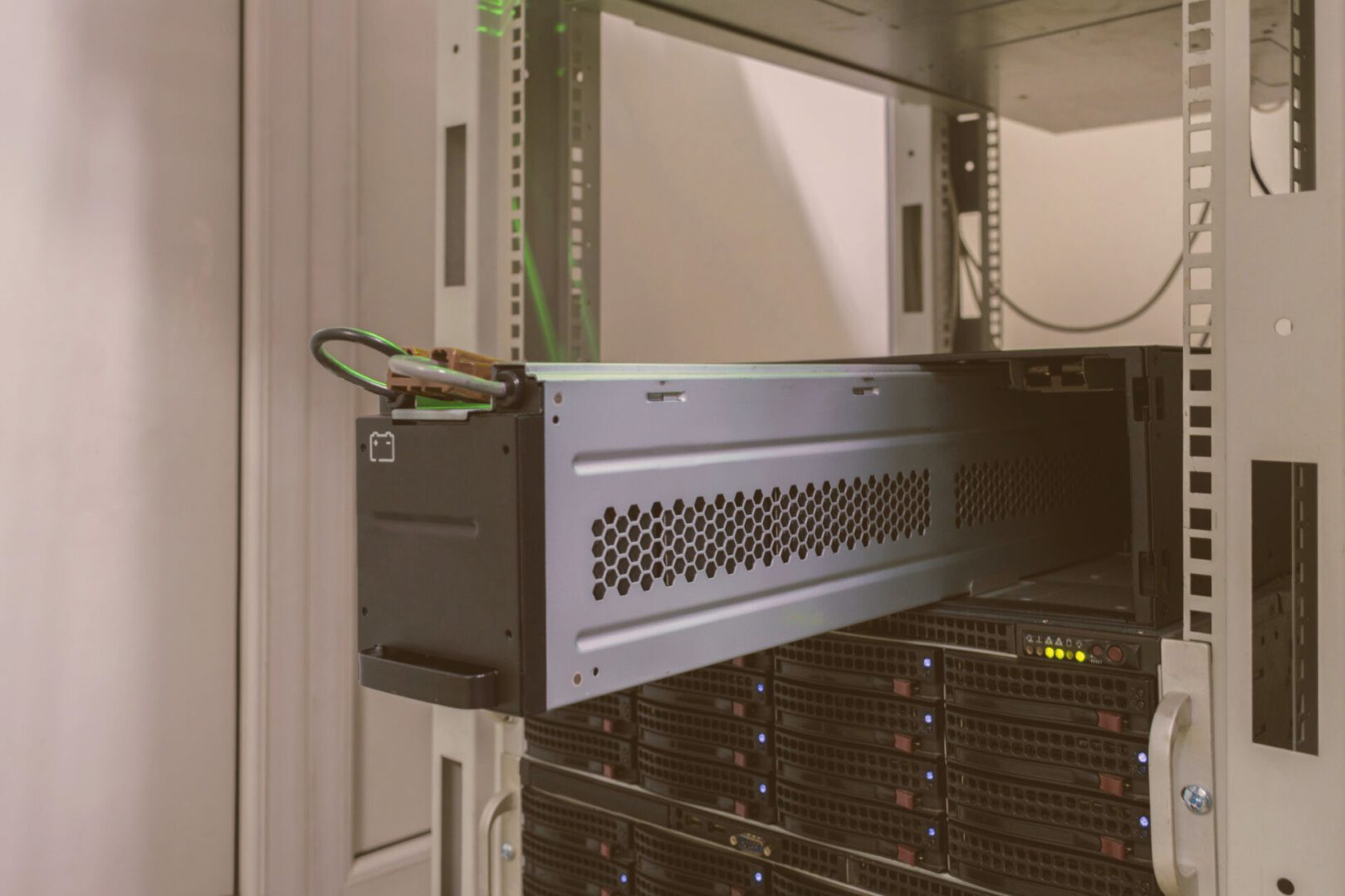 Power & Cooling Equipment Maintenance Management